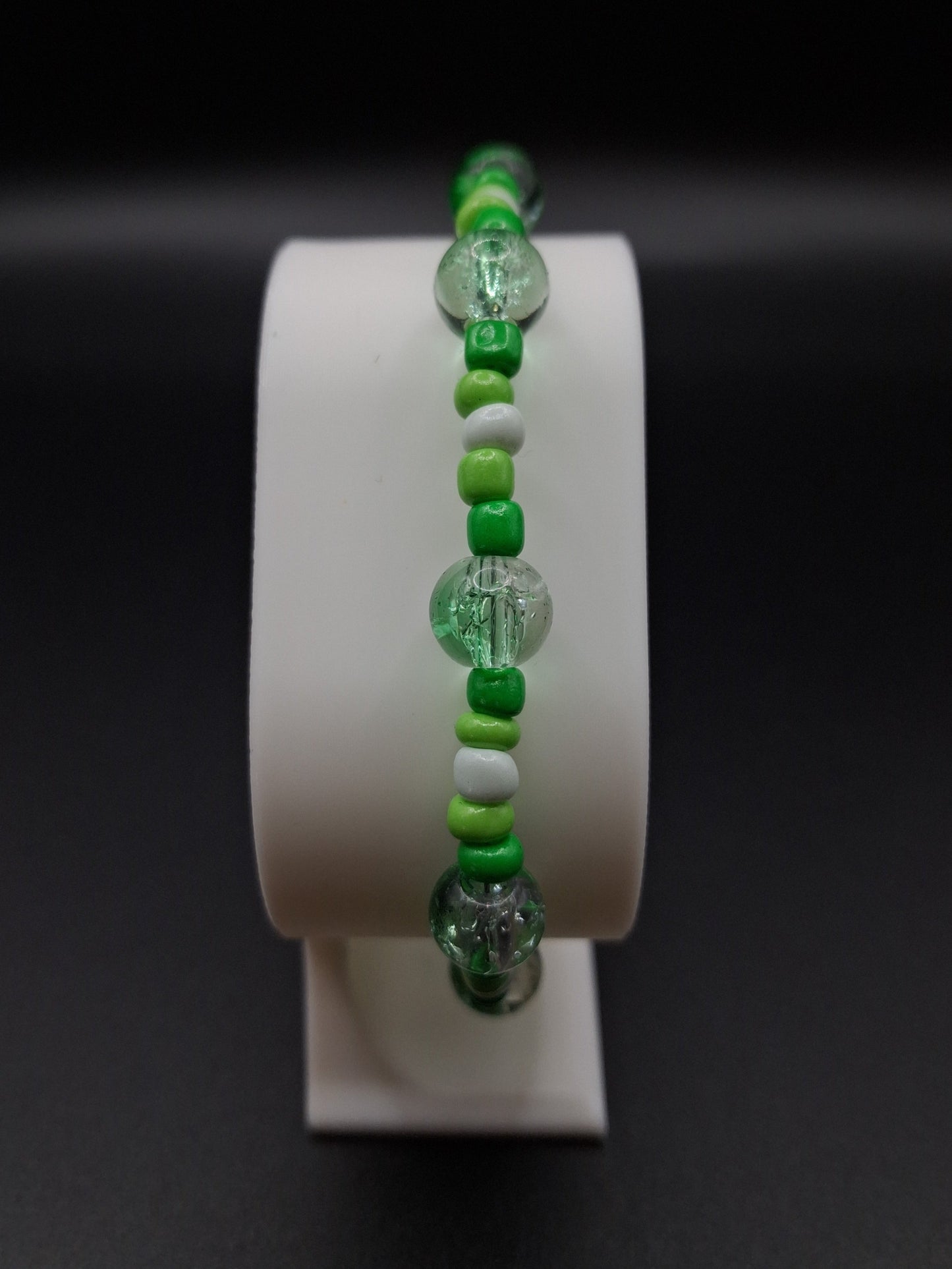 Simple Green Beaded Bracelet