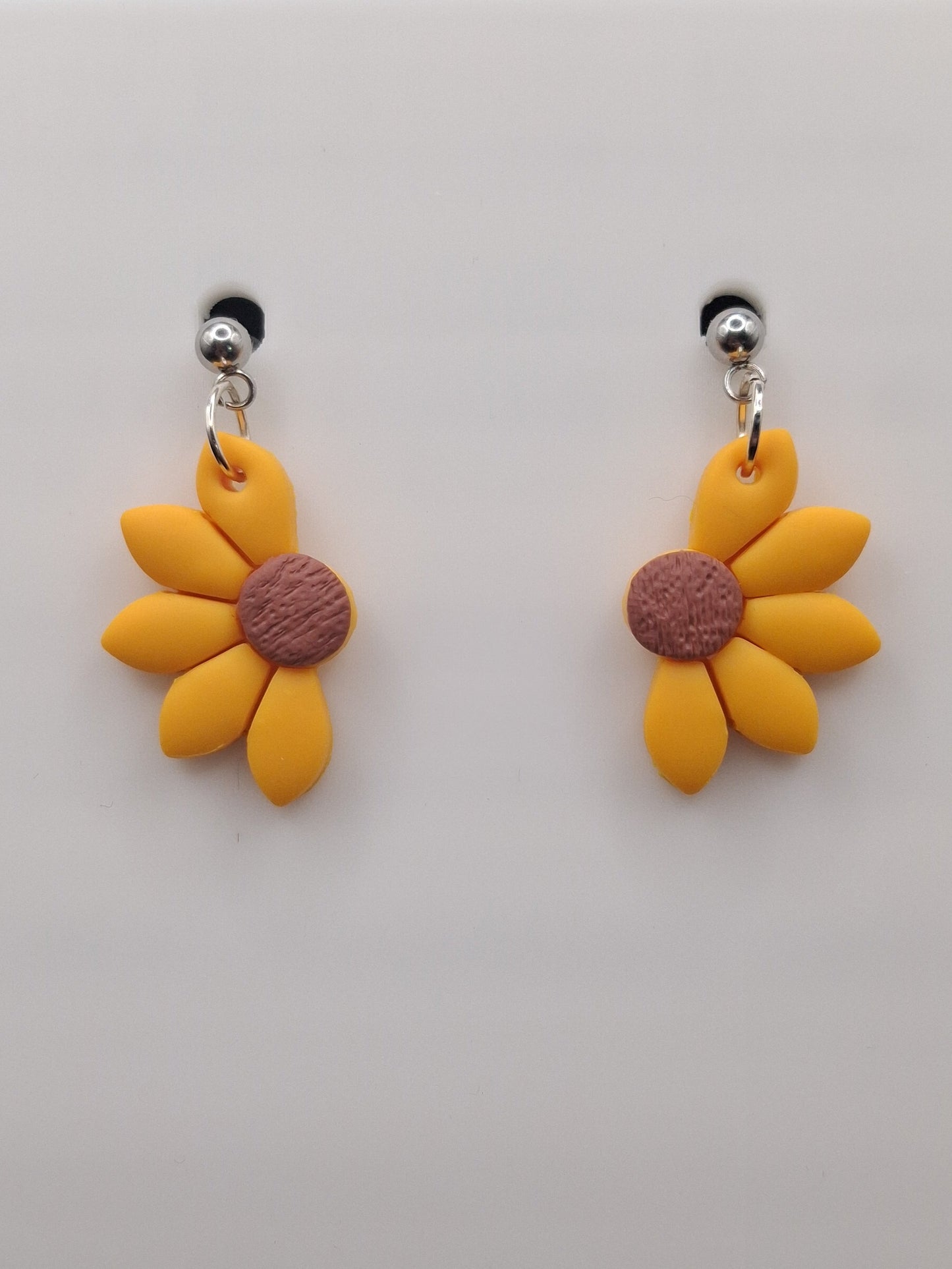 Half Flowers - Yellow