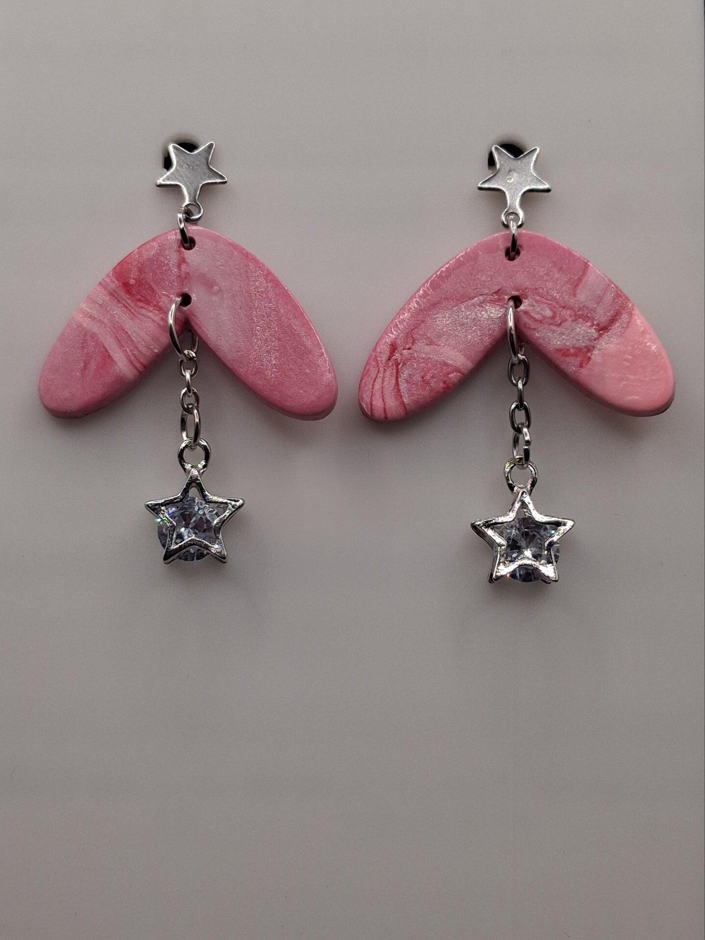 Marbled - Boomerang with Star Charm